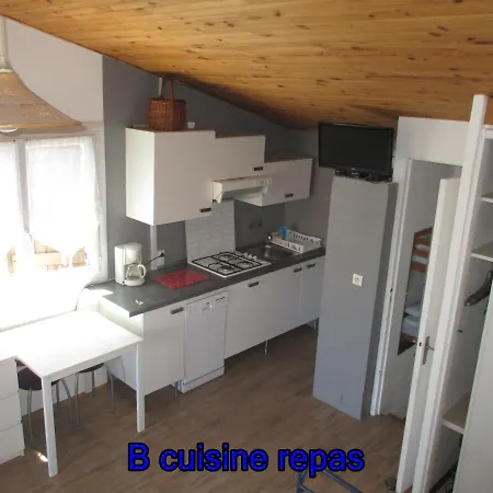 B Proche Plage, Centre, Commerces * Кавалер-сюр-Мер